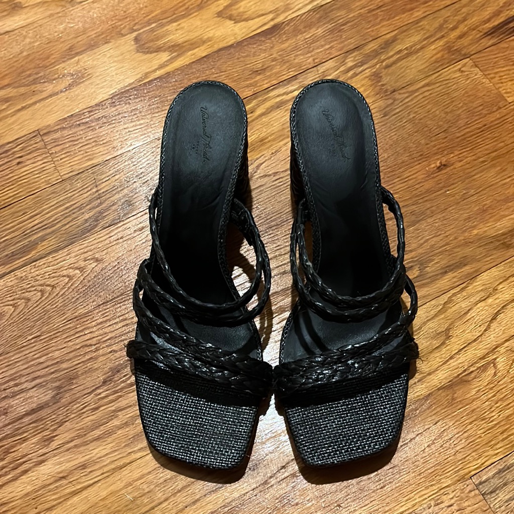 Universal Thread Block Slides